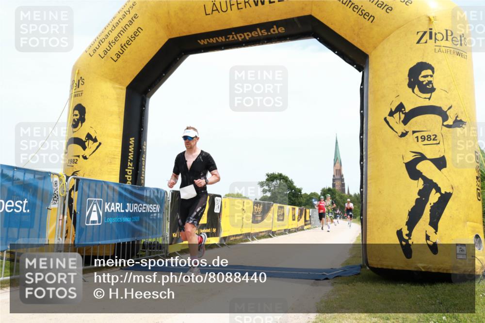 22.06.2025 - Viking Triathlon H.Heesch http://msf.ph/oto/8088440 22.06.2025 13:19:12 Laufen 34 meine-sportfotos.de