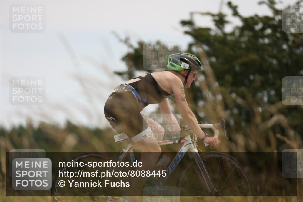 22.06.2025 - Viking Triathlon Yannick Fuchs http://msf.ph/oto/8088445 22.06.2025 13:15:42 Radfahren 68, 282 meine-sportfotos.de