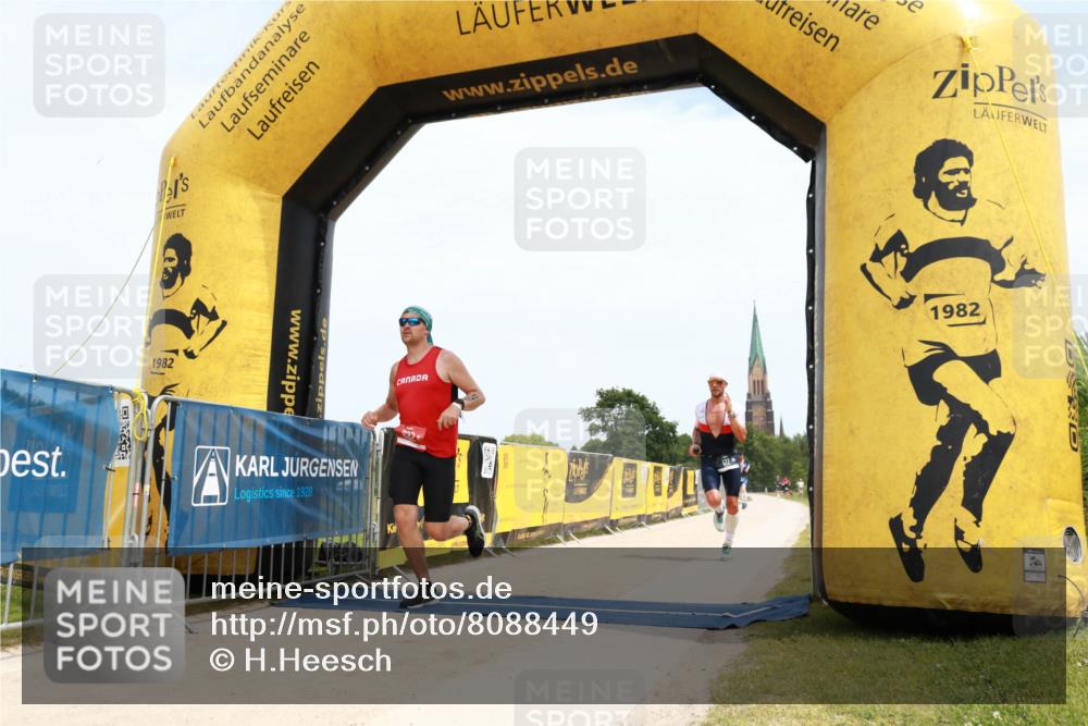 22.06.2025 - Viking Triathlon H.Heesch http://msf.ph/oto/8088449 22.06.2025 13:19:17 Laufen 34, 122, 368, 632 meine-sportfotos.de