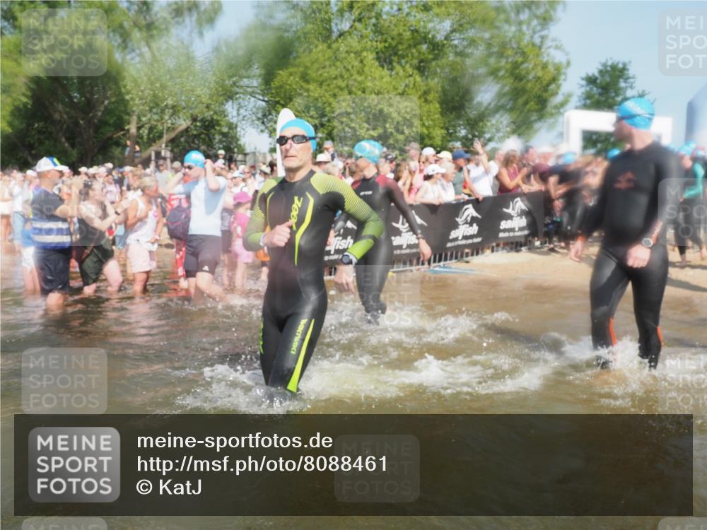 22.06.2025 - Viking Triathlon KatJ http://msf.ph/oto/8088461 22.06.2025 10:08:36 Schwimmen 71, 136, 166, 246, 303, 305, 319, 357, 360, 459, 470, 472, 481, 490, 542 meine-sportfotos.de