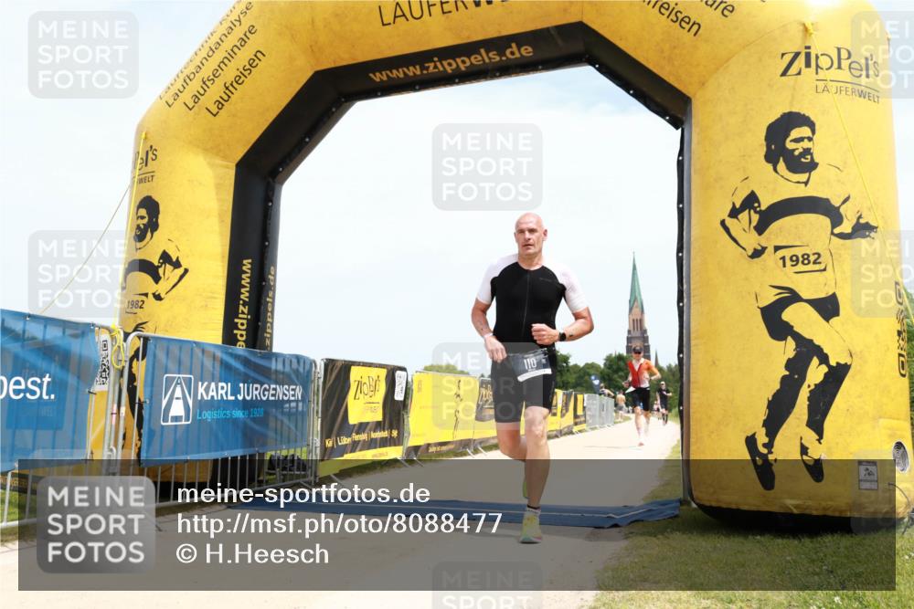 22.06.2025 - Viking Triathlon H.Heesch http://msf.ph/oto/8088477 22.06.2025 13:20:25 Laufen 33, 110 meine-sportfotos.de