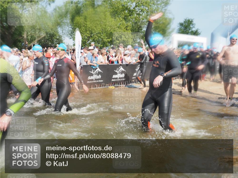 22.06.2025 - Viking Triathlon KatJ http://msf.ph/oto/8088479 22.06.2025 10:08:38 Schwimmen 71, 136, 166, 234, 246, 303, 305, 319, 357, 360, 459, 470, 472, 481, 490, 542, 656 meine-sportfotos.de