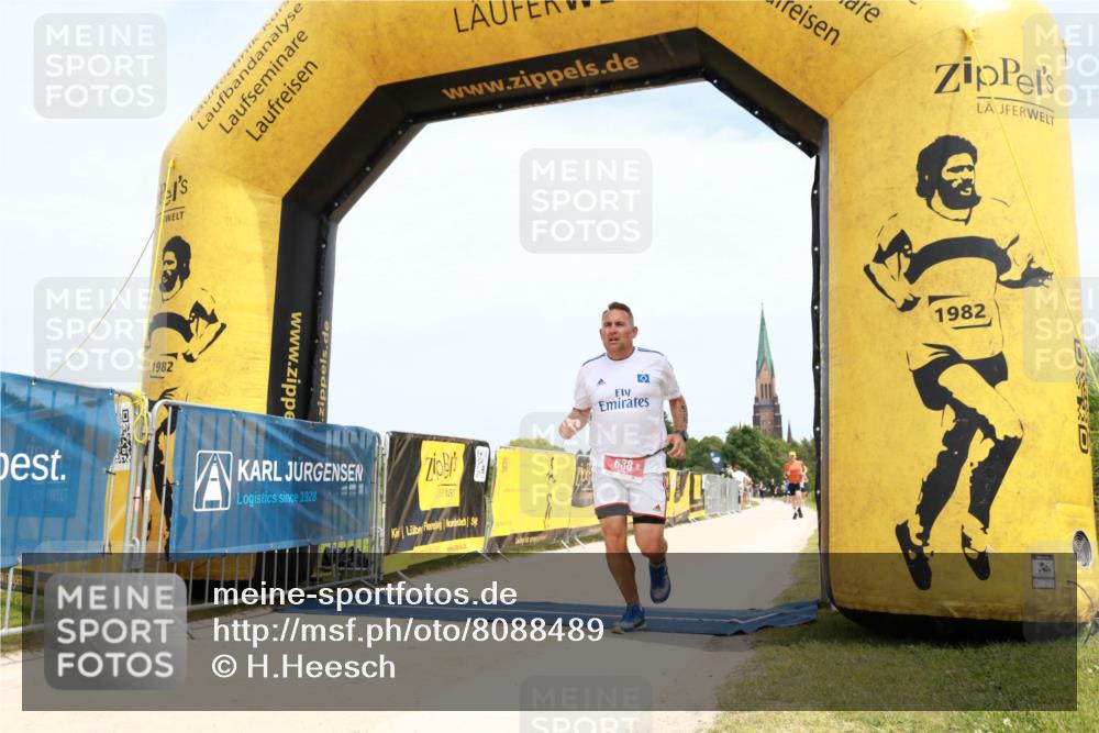 22.06.2025 - Viking Triathlon H.Heesch http://msf.ph/oto/8088489 22.06.2025 13:20:38 Laufen 427, 638 meine-sportfotos.de