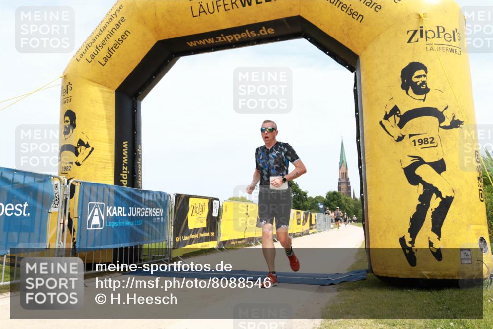 22.06.2025 - Viking Triathlon H.Heesch http://msf.ph/oto/8088546 22.06.2025 13:21:36 Laufen 469 meine-sportfotos.de