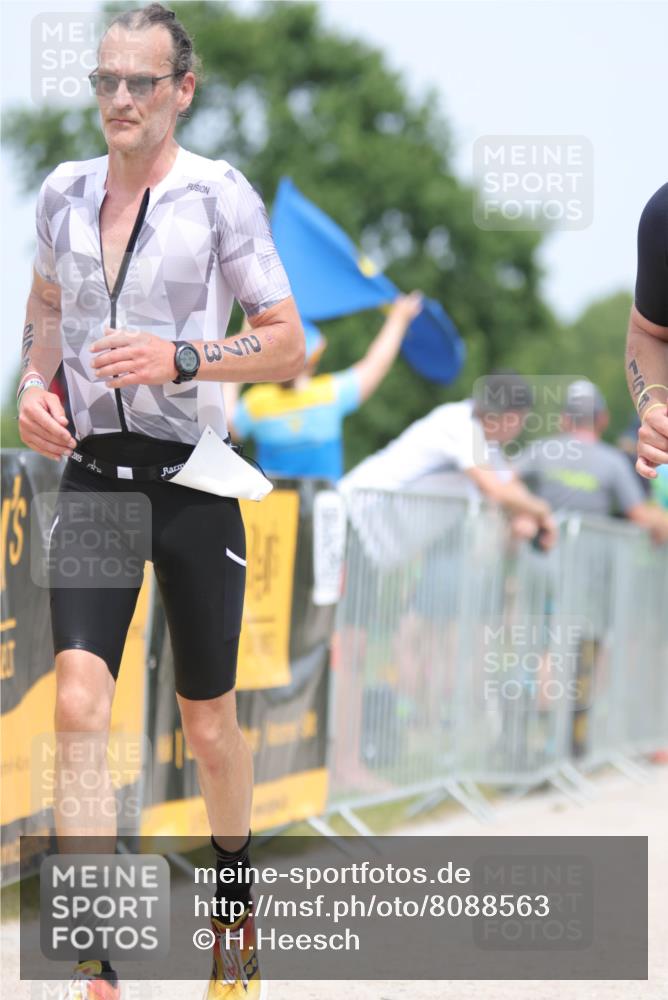 22.06.2025 - Viking Triathlon H.Heesch http://msf.ph/oto/8088563 22.06.2025 14:57:21 Laufen 159, 273, 316 meine-sportfotos.de