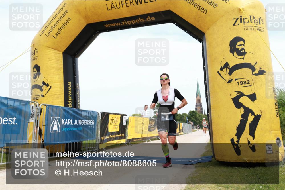 22.06.2025 - Viking Triathlon H.Heesch http://msf.ph/oto/8088605 22.06.2025 13:22:13 Laufen 11, 281 meine-sportfotos.de