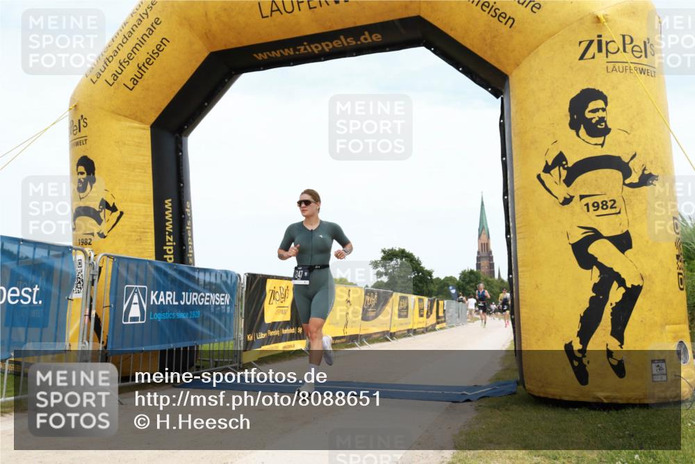 22.06.2025 - Viking Triathlon H.Heesch http://msf.ph/oto/8088651 22.06.2025 13:22:46 Laufen 208, 247 meine-sportfotos.de