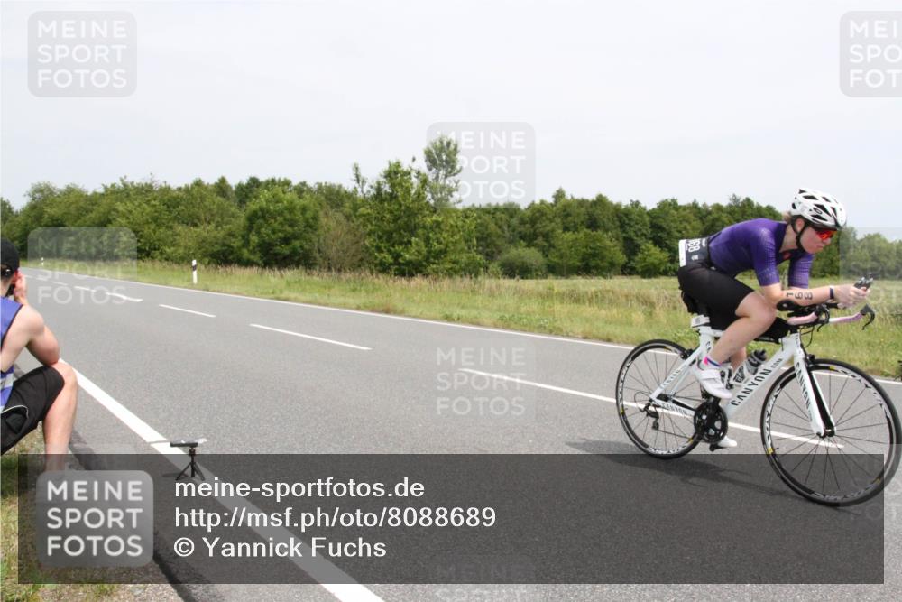 22.06.2025 - Viking Triathlon Yannick Fuchs http://msf.ph/oto/8088689 22.06.2025 13:22:57 Radfahren 168, 627 meine-sportfotos.de