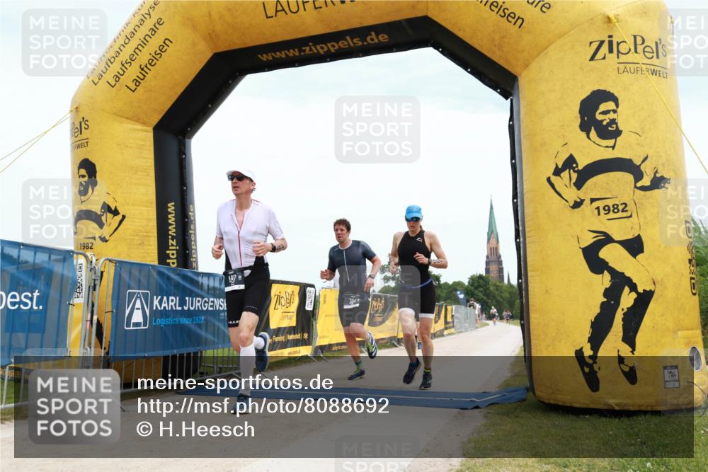 22.06.2025 - Viking Triathlon H.Heesch http://msf.ph/oto/8088692 22.06.2025 13:23:06 Laufen 200, 297, 384, 487 meine-sportfotos.de