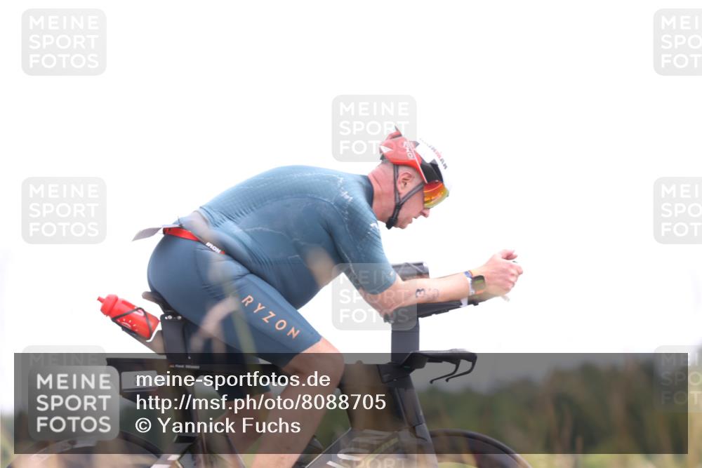22.06.2025 - Viking Triathlon Yannick Fuchs http://msf.ph/oto/8088705 22.06.2025 13:16:57 Radfahren 36 meine-sportfotos.de