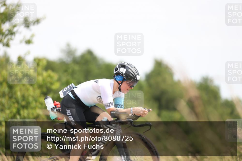 22.06.2025 - Viking Triathlon Yannick Fuchs http://msf.ph/oto/8088725 22.06.2025 13:17:10 Radfahren 256, 484 meine-sportfotos.de