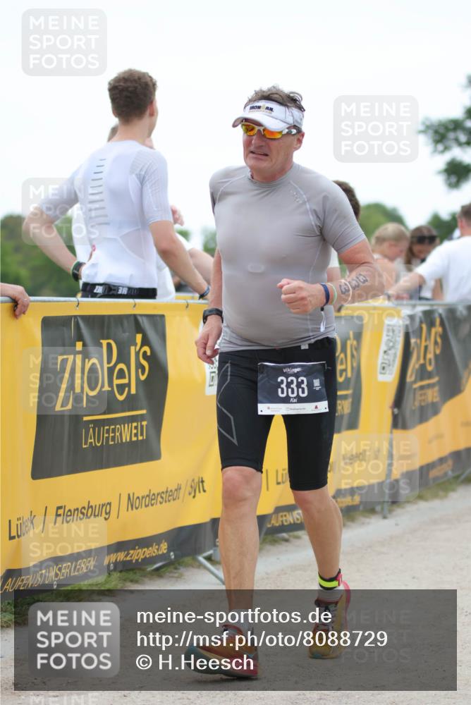 22.06.2025 - Viking Triathlon H.Heesch http://msf.ph/oto/8088729 22.06.2025 15:56:13 Laufen 199, 333, 647 meine-sportfotos.de