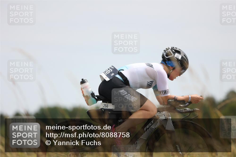 22.06.2025 - Viking Triathlon Yannick Fuchs http://msf.ph/oto/8088758 22.06.2025 13:17:11 Radfahren 256, 484 meine-sportfotos.de