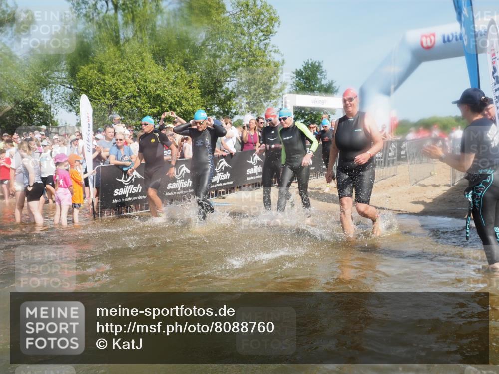 22.06.2025 - Viking Triathlon KatJ http://msf.ph/oto/8088760 22.06.2025 10:08:49 Schwimmen 160, 234, 241, 356, 359, 405, 471, 483, 634, 640, 656 meine-sportfotos.de