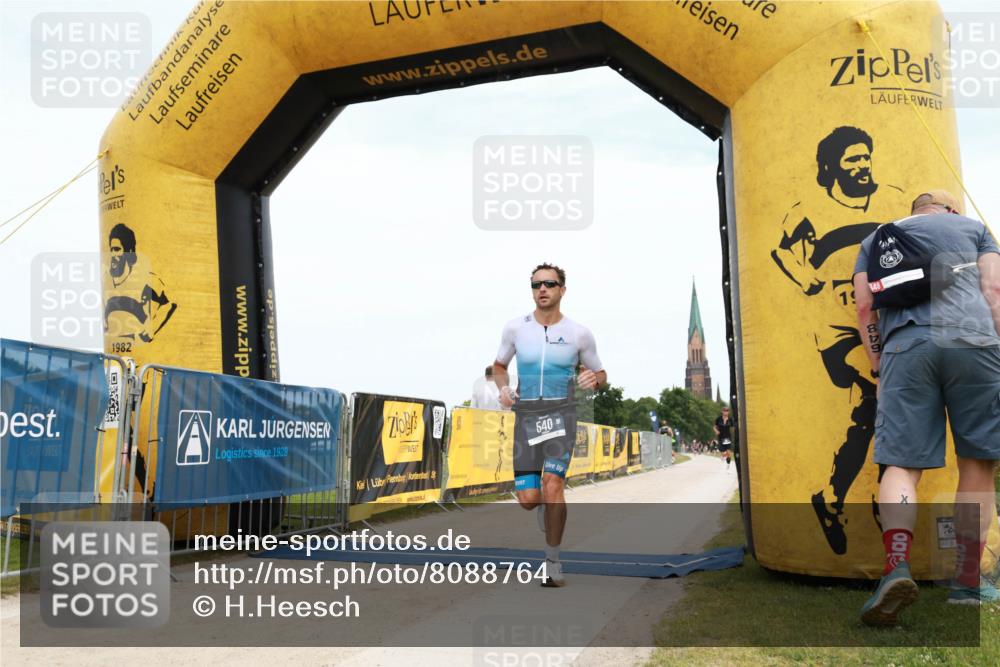 22.06.2025 - Viking Triathlon H.Heesch http://msf.ph/oto/8088764 22.06.2025 13:23:35 Laufen 500, 540 meine-sportfotos.de