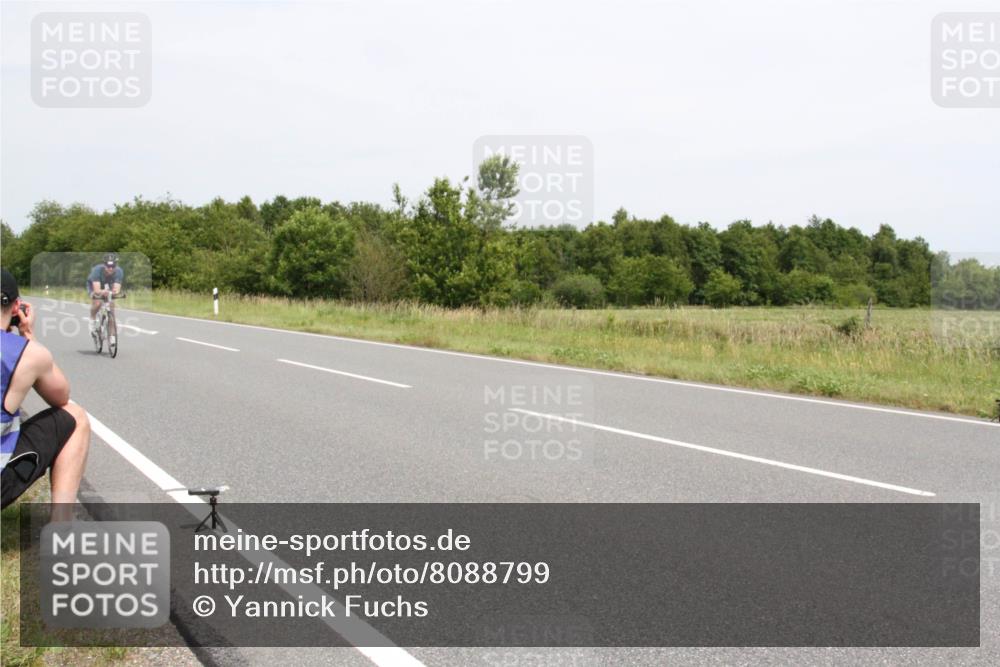 22.06.2025 - Viking Triathlon Yannick Fuchs http://msf.ph/oto/8088799 22.06.2025 13:23:02 Radfahren 213 meine-sportfotos.de