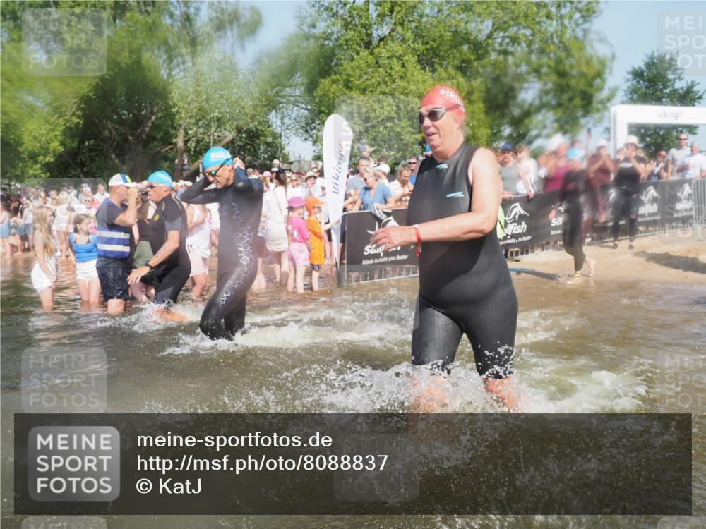 22.06.2025 - Viking Triathlon KatJ http://msf.ph/oto/8088837 22.06.2025 10:08:51 Schwimmen 160, 234, 241, 356, 359, 405, 471, 483, 634, 640, 656 meine-sportfotos.de
