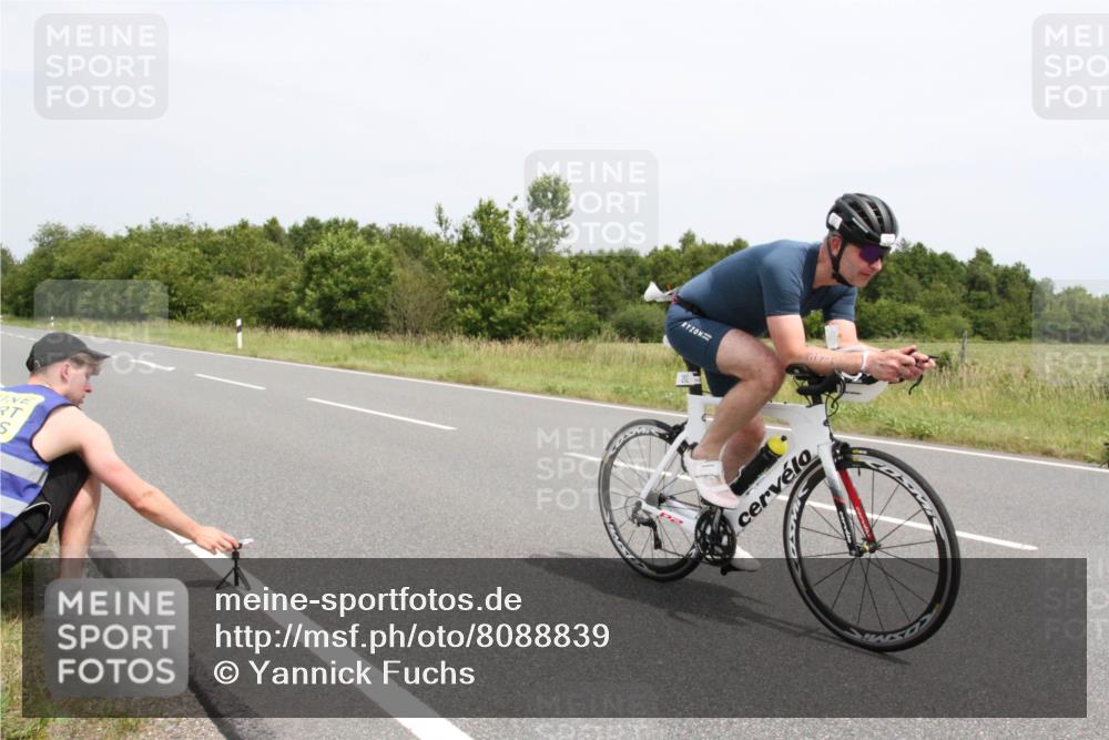 22.06.2025 - Viking Triathlon Yannick Fuchs http://msf.ph/oto/8088839 22.06.2025 13:23:04 Radfahren 213 meine-sportfotos.de