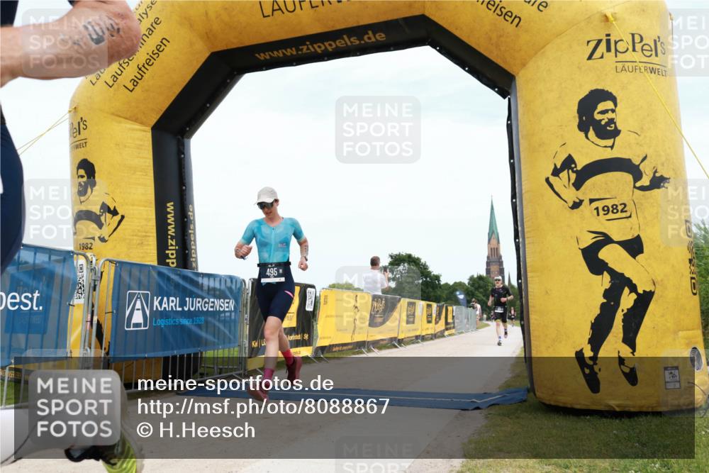 22.06.2025 - Viking Triathlon H.Heesch http://msf.ph/oto/8088867 22.06.2025 13:24:38 Laufen 375, 397, 495 meine-sportfotos.de
