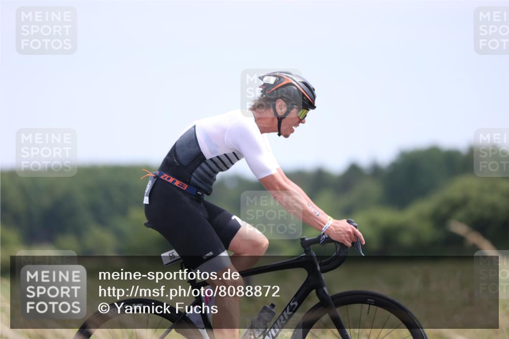 22.06.2025 - Viking Triathlon Yannick Fuchs http://msf.ph/oto/8088872 22.06.2025 13:17:58 Radfahren 55, 236, 467 meine-sportfotos.de