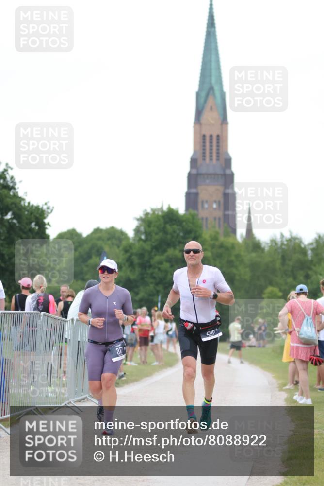 22.06.2025 - Viking Triathlon H.Heesch http://msf.ph/oto/8088922 22.06.2025 15:57:35 Laufen 205, 317 meine-sportfotos.de
