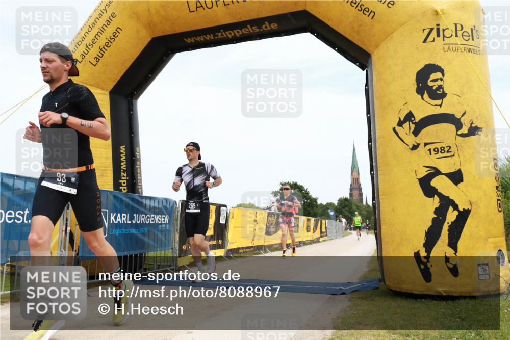 22.06.2025 - Viking Triathlon H.Heesch http://msf.ph/oto/8088967 22.06.2025 13:25:37 Laufen 72, 93, 269 meine-sportfotos.de