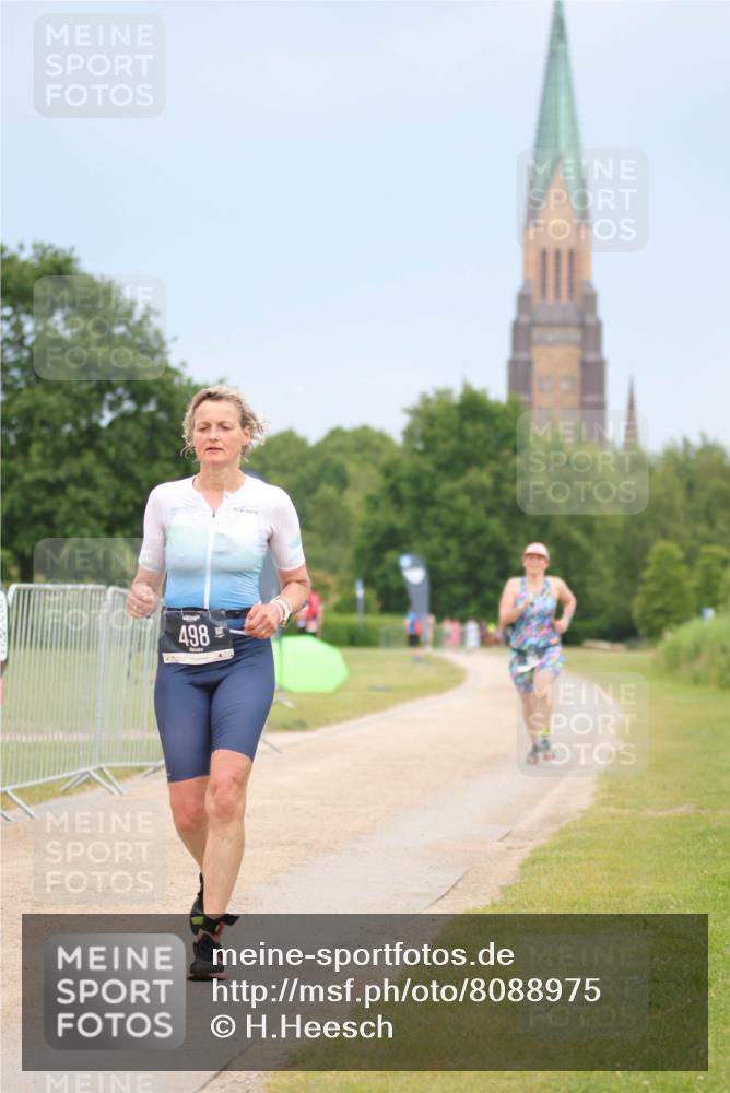 22.06.2025 - Viking Triathlon H.Heesch http://msf.ph/oto/8088975 22.06.2025 16:51:36 Laufen 192, 498 meine-sportfotos.de
