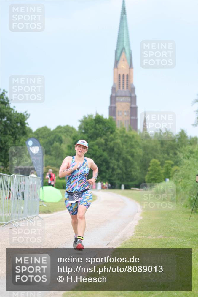 22.06.2025 - Viking Triathlon H.Heesch http://msf.ph/oto/8089013 22.06.2025 16:51:39 Laufen 192, 498 meine-sportfotos.de