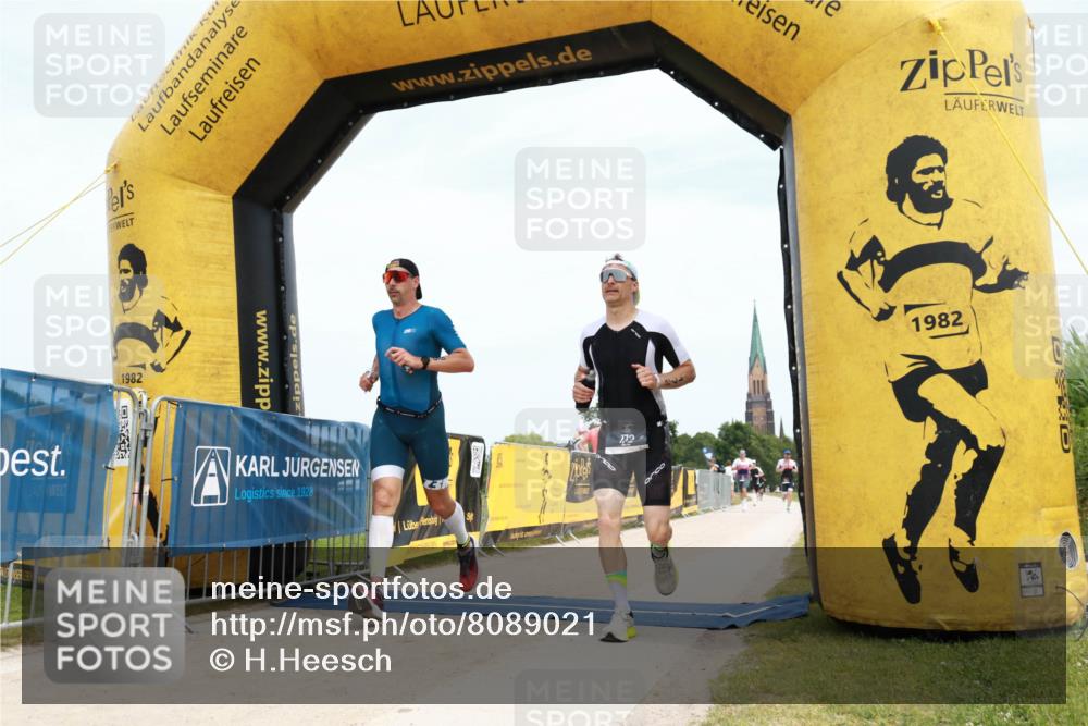 22.06.2025 - Viking Triathlon H.Heesch http://msf.ph/oto/8089021 22.06.2025 13:26:01 Laufen 95, 172, 176, 287, 340 meine-sportfotos.de