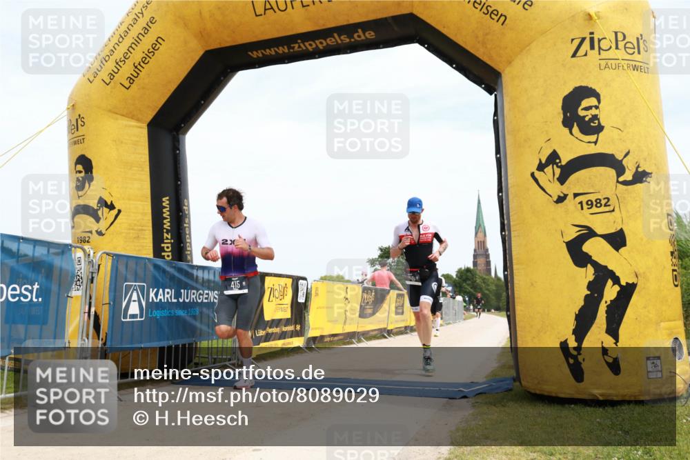 22.06.2025 - Viking Triathlon H.Heesch http://msf.ph/oto/8089029 22.06.2025 13:26:09 Laufen 150, 360, 415 meine-sportfotos.de