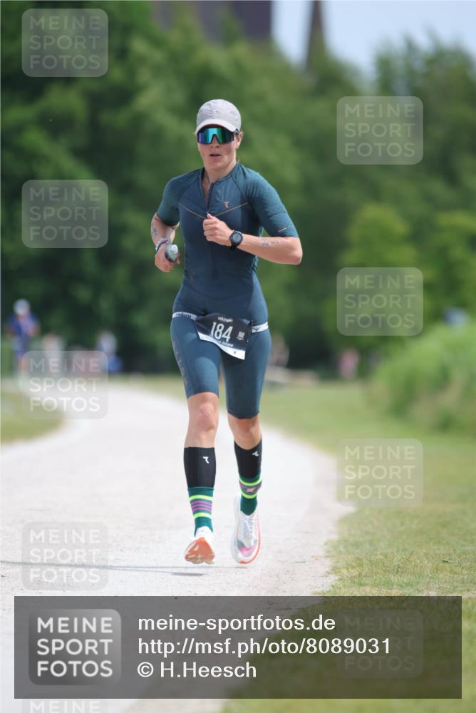 22.06.2025 - Viking Triathlon H.Heesch http://msf.ph/oto/8089031 22.06.2025 12:57:49 Laufen 184, 416 meine-sportfotos.de