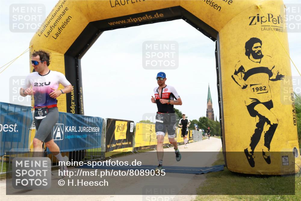 22.06.2025 - Viking Triathlon H.Heesch http://msf.ph/oto/8089035 22.06.2025 13:26:09 Laufen 150, 360, 415 meine-sportfotos.de