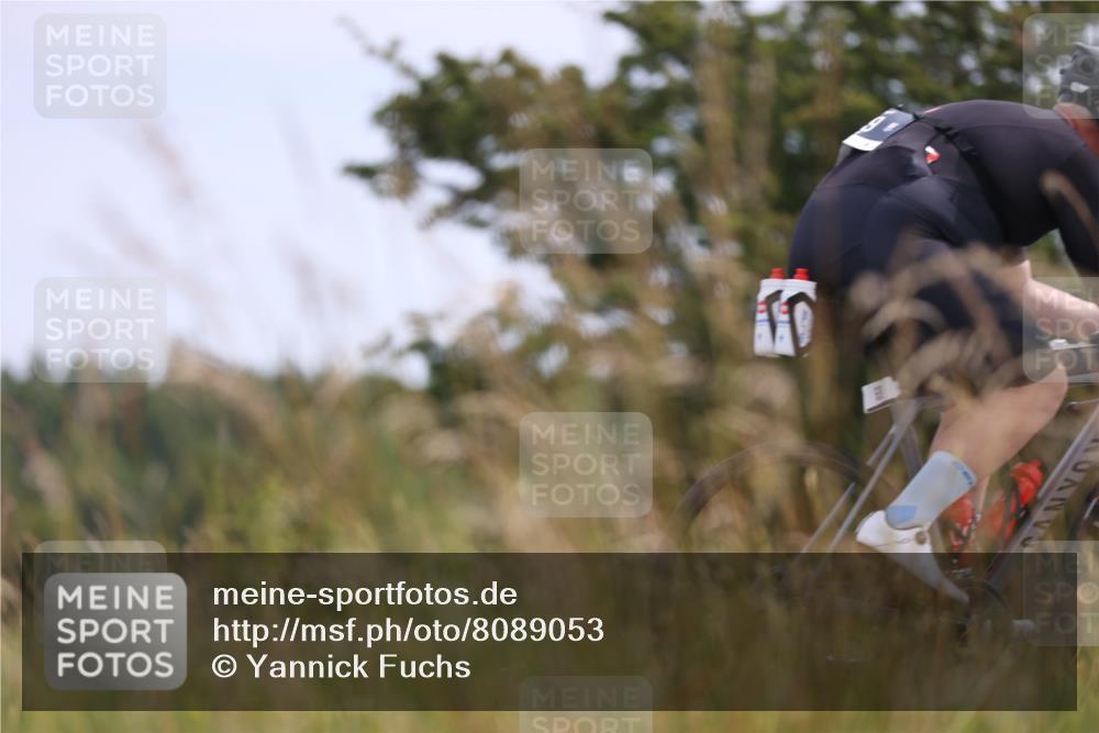 22.06.2025 - Viking Triathlon Yannick Fuchs http://msf.ph/oto/8089053 22.06.2025 13:18:43 Radfahren 69, 452 meine-sportfotos.de