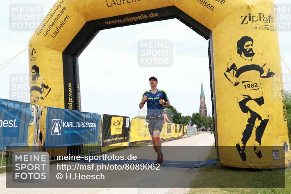 22.06.2025 - Viking Triathlon H.Heesch http://msf.ph/oto/8089062 22.06.2025 13:26:45 Laufen 41, 658 meine-sportfotos.de