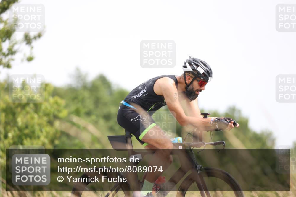 22.06.2025 - Viking Triathlon Yannick Fuchs http://msf.ph/oto/8089074 22.06.2025 13:18:54 Radfahren 84 meine-sportfotos.de