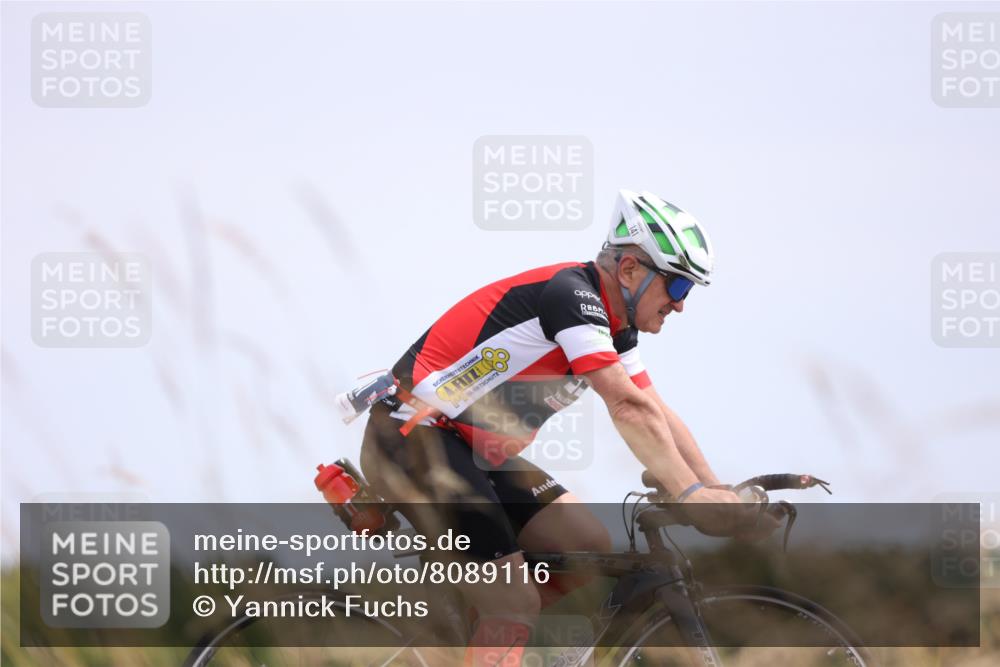 22.06.2025 - Viking Triathlon Yannick Fuchs http://msf.ph/oto/8089116 22.06.2025 13:19:18 Radfahren 141, 160, 169, 418 meine-sportfotos.de