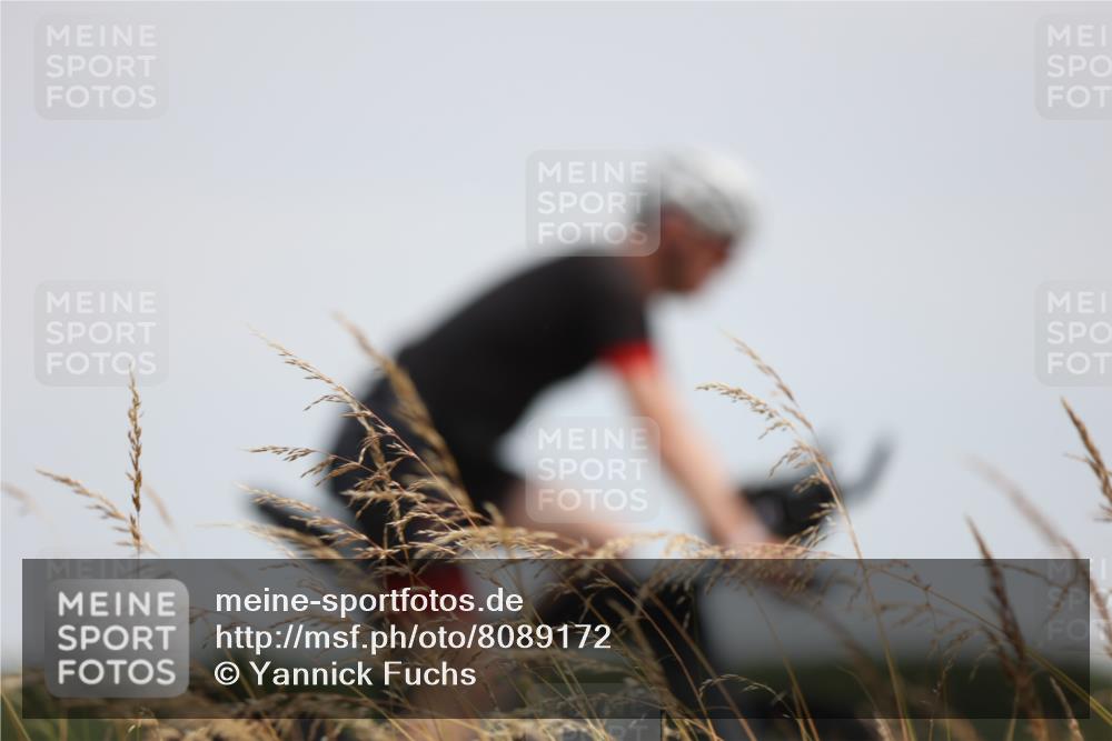 22.06.2025 - Viking Triathlon Yannick Fuchs http://msf.ph/oto/8089172 22.06.2025 13:19:24 Radfahren 160, 169, 418, 656 meine-sportfotos.de