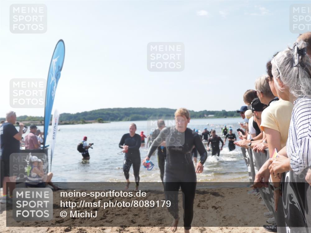 22.06.2025 - Viking Triathlon MichiJ http://msf.ph/oto/8089179 22.06.2025 10:37:22 Schwimmen 21, 34, 131, 172, 180, 233, 253, 312, 316, 344, 370, 383, 454, 456, 513, 649 meine-sportfotos.de