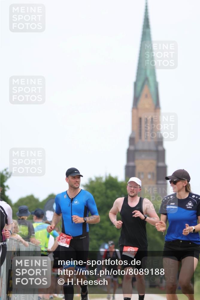22.06.2025 - Viking Triathlon H.Heesch http://msf.ph/oto/8089188 22.06.2025 15:01:11 Laufen 86, 635 meine-sportfotos.de