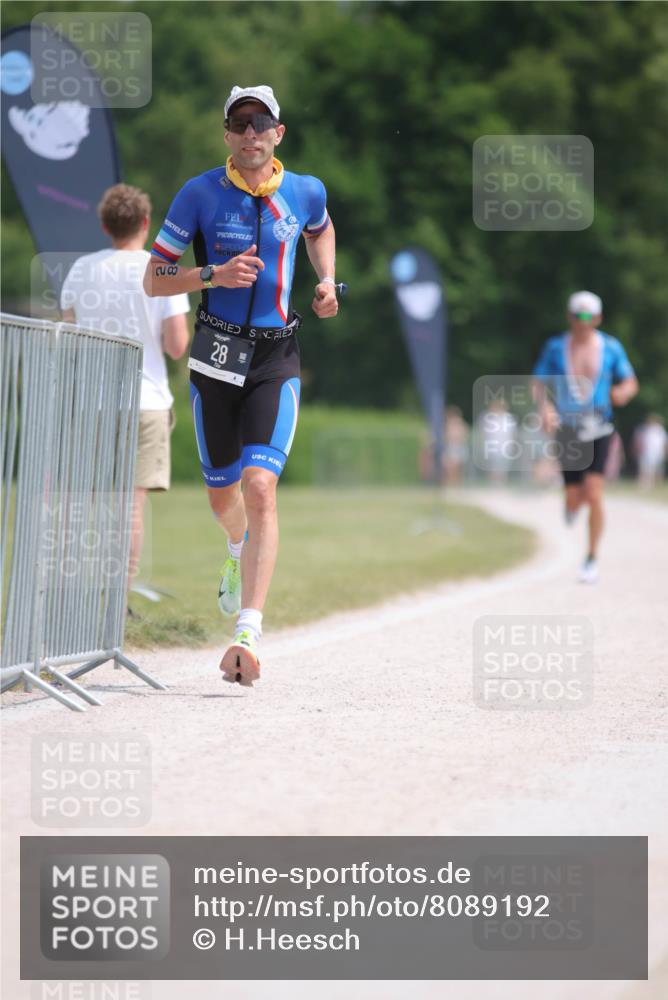 22.06.2025 - Viking Triathlon H.Heesch http://msf.ph/oto/8089192 22.06.2025 12:58:16 Laufen 28 meine-sportfotos.de