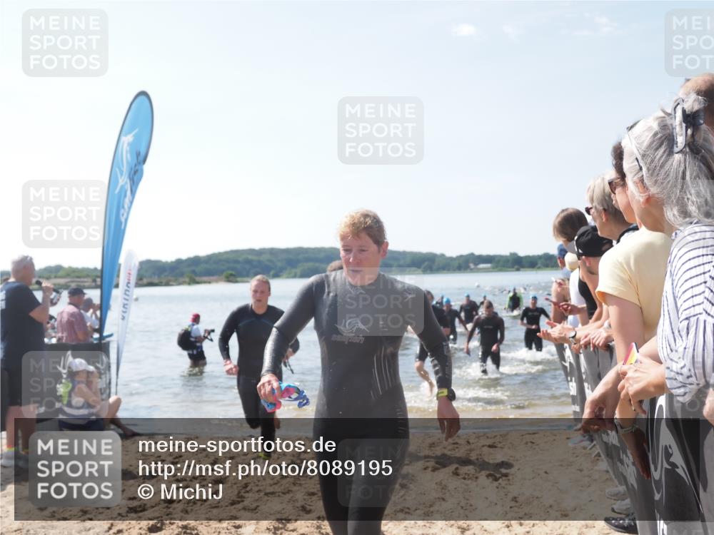 22.06.2025 - Viking Triathlon MichiJ http://msf.ph/oto/8089195 22.06.2025 10:37:23 Schwimmen 21, 34, 131, 172, 180, 187, 233, 253, 312, 316, 344, 370, 383, 454, 456, 649 meine-sportfotos.de