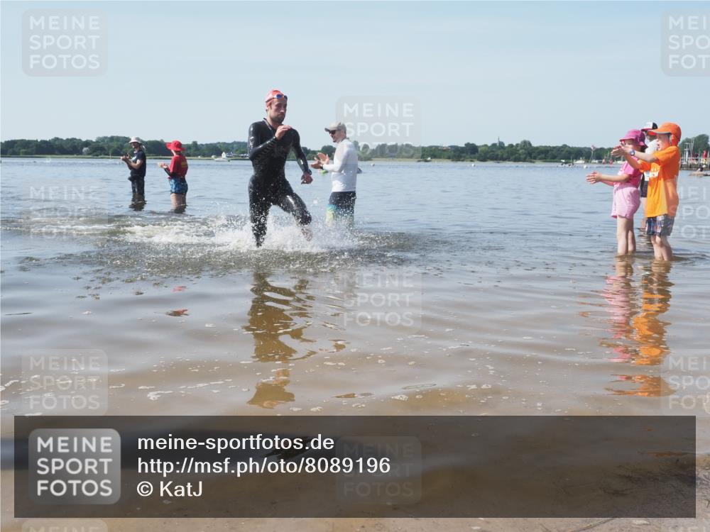 22.06.2025 - Viking Triathlon KatJ http://msf.ph/oto/8089196 22.06.2025 10:24:13 Schwimmen 609 meine-sportfotos.de