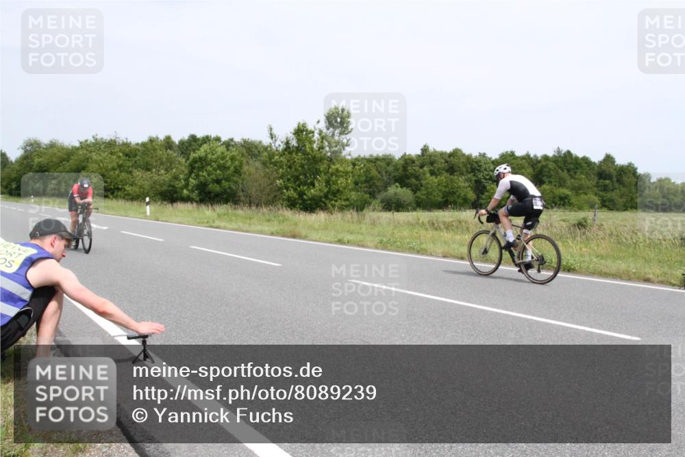 22.06.2025 - Viking Triathlon Yannick Fuchs http://msf.ph/oto/8089239 22.06.2025 13:23:16 Radfahren 155, 202, 246, 547 meine-sportfotos.de
