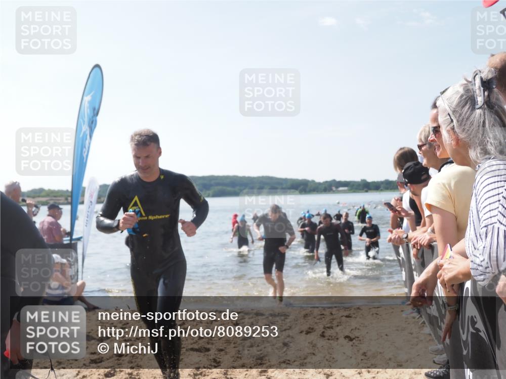 22.06.2025 - Viking Triathlon MichiJ http://msf.ph/oto/8089253 22.06.2025 10:37:24 Schwimmen 21, 34, 131, 141, 172, 180, 187, 233, 253, 312, 316, 344, 370, 383, 456, 649 meine-sportfotos.de