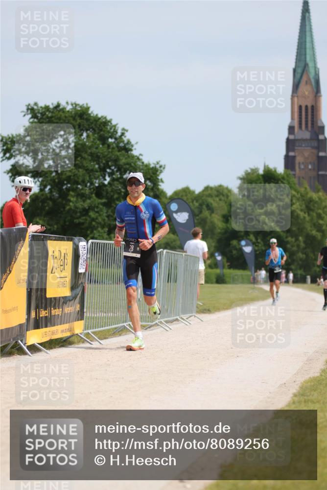 22.06.2025 - Viking Triathlon H.Heesch http://msf.ph/oto/8089256 22.06.2025 12:58:18 Laufen 28 meine-sportfotos.de