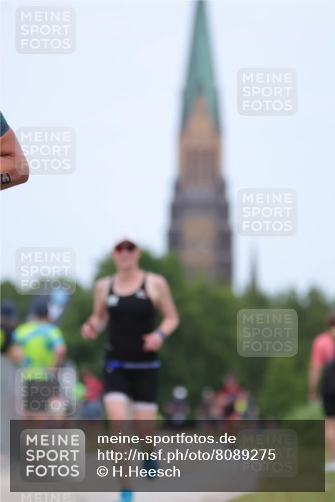 22.06.2025 - Viking Triathlon H.Heesch http://msf.ph/oto/8089275 22.06.2025 15:01:43 Laufen 282, 398 meine-sportfotos.de