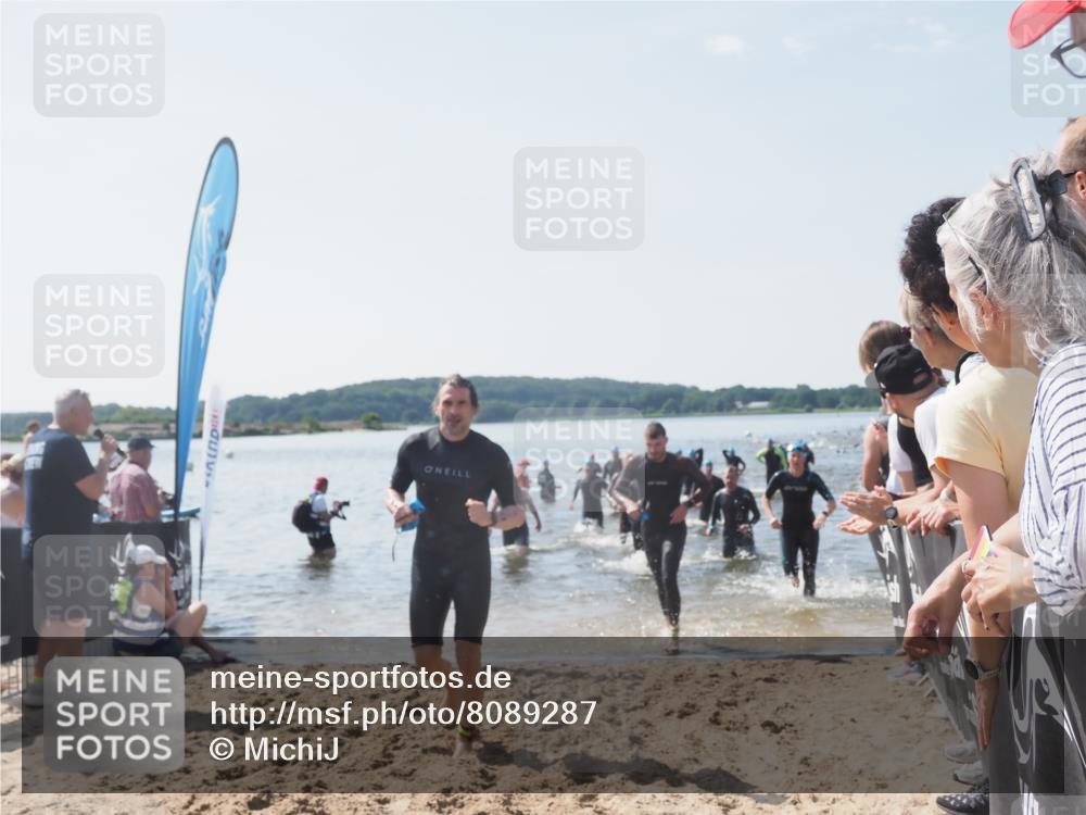22.06.2025 - Viking Triathlon MichiJ http://msf.ph/oto/8089287 22.06.2025 10:37:27 Schwimmen 21, 34, 131, 141, 163, 180, 187, 233, 253, 312, 316, 344, 370, 383, 456, 639 meine-sportfotos.de