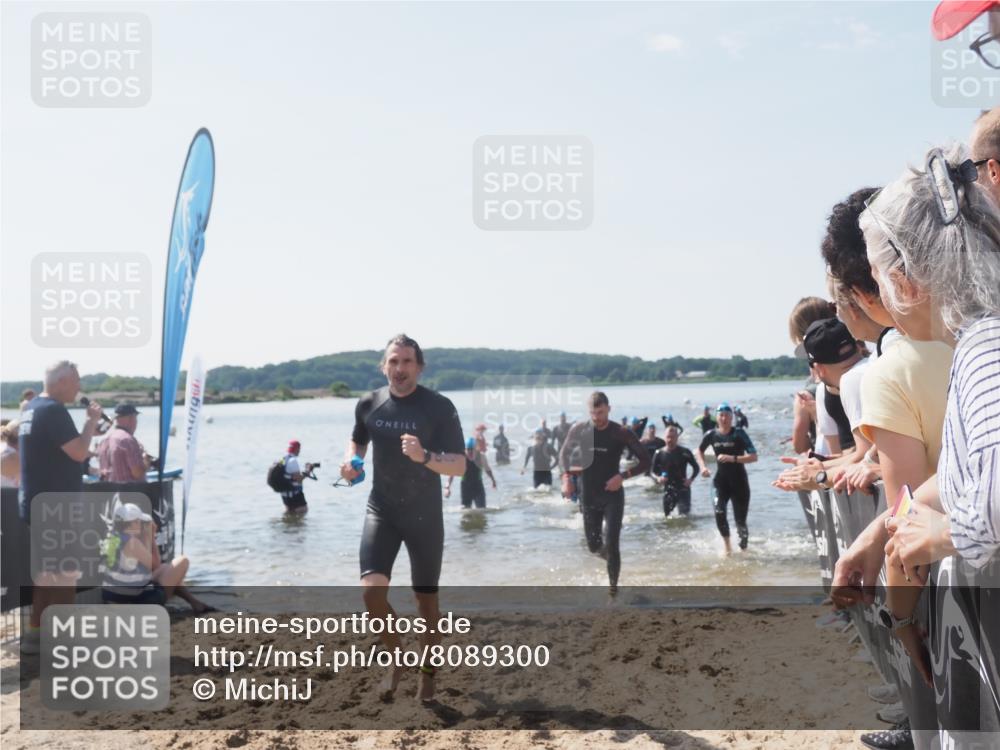 22.06.2025 - Viking Triathlon MichiJ http://msf.ph/oto/8089300 22.06.2025 10:37:27 Schwimmen 21, 34, 131, 141, 163, 180, 187, 233, 253, 312, 316, 344, 370, 383, 456, 639 meine-sportfotos.de