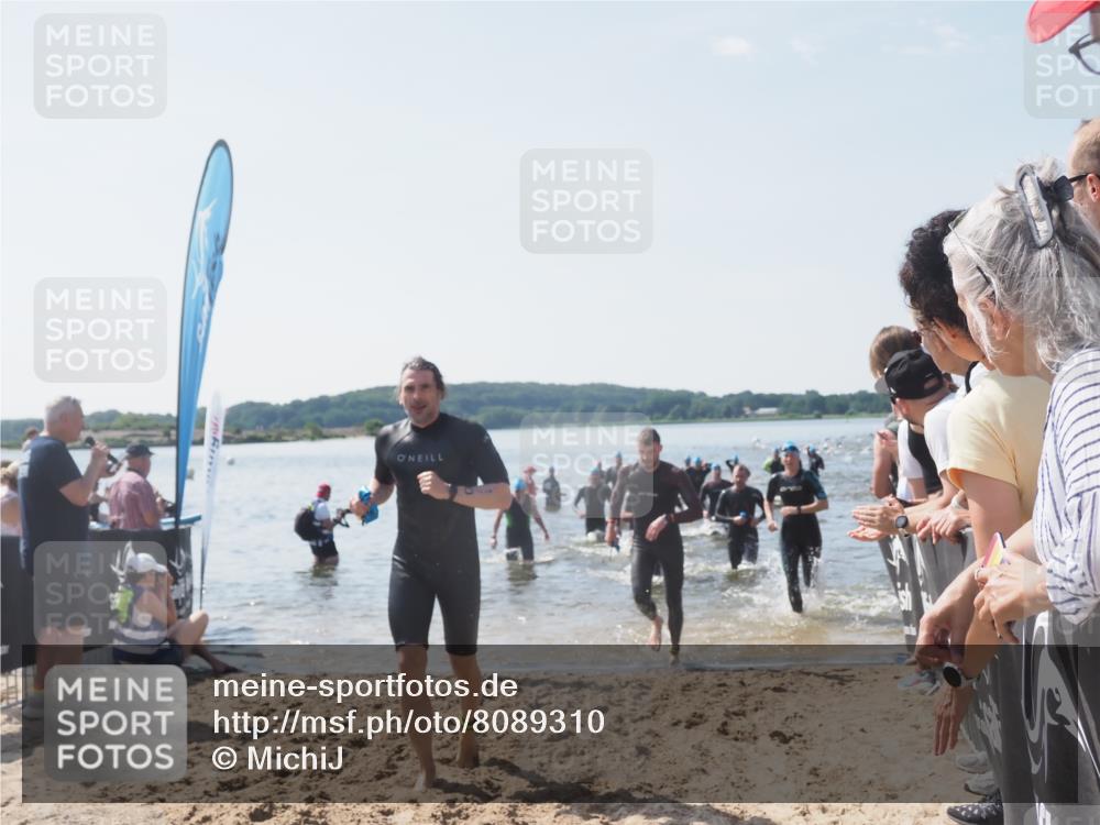 22.06.2025 - Viking Triathlon MichiJ http://msf.ph/oto/8089310 22.06.2025 10:37:27 Schwimmen 21, 34, 131, 141, 163, 180, 187, 233, 253, 312, 316, 344, 370, 383, 456, 639 meine-sportfotos.de