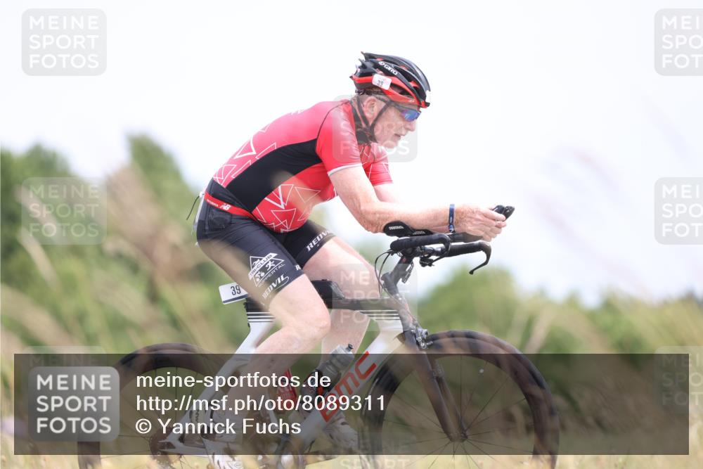 22.06.2025 - Viking Triathlon Yannick Fuchs http://msf.ph/oto/8089311 22.06.2025 13:20:51 Radfahren 39, 378, 636 meine-sportfotos.de